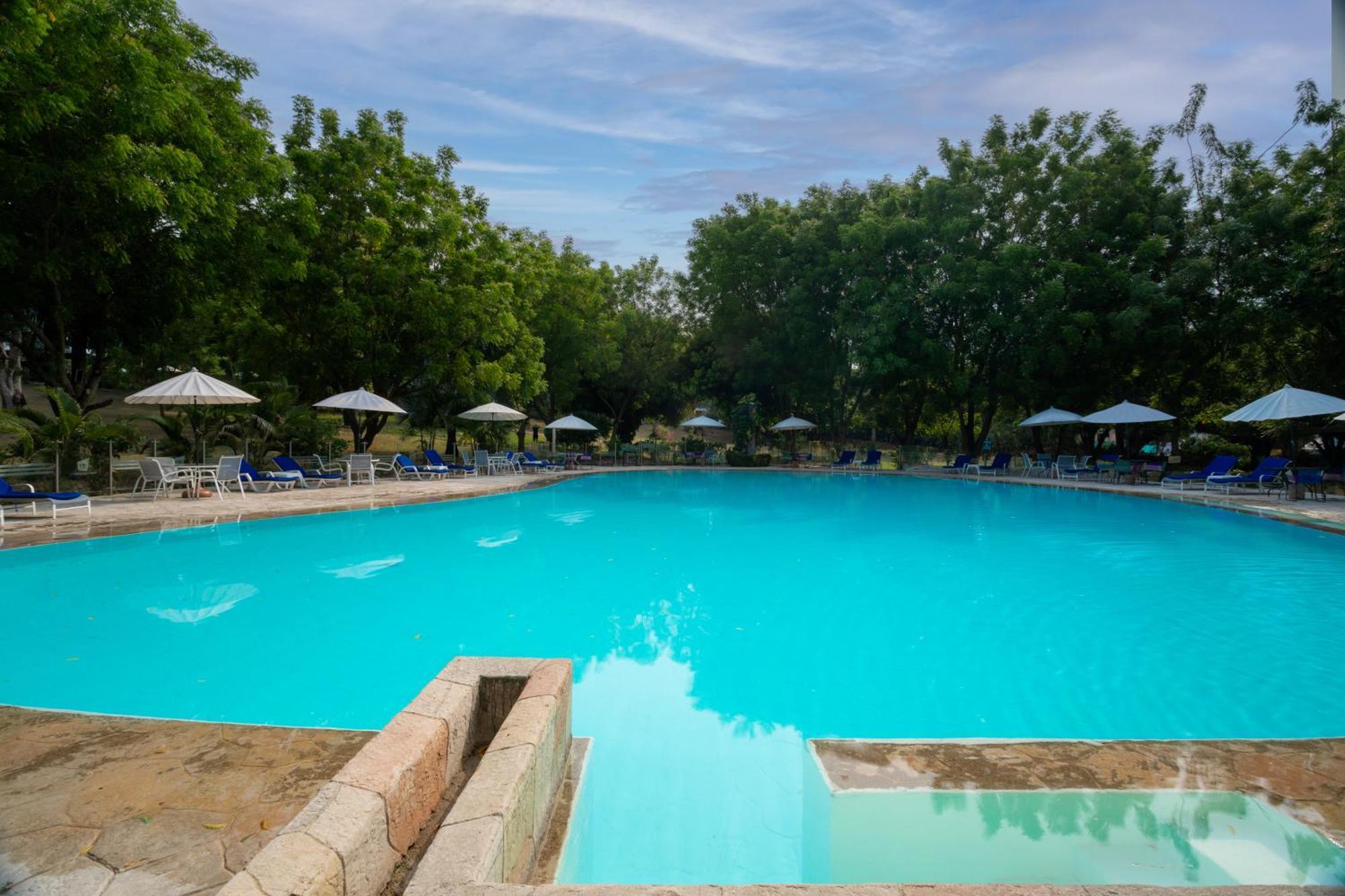 Ghl Hotel Club El Puente Girardot Eksteriør bilde